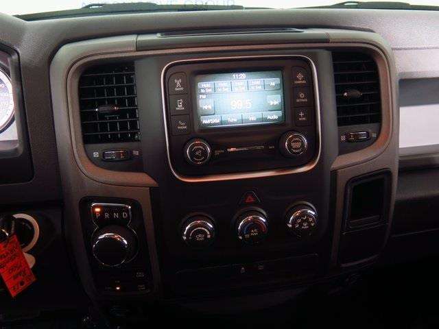 2017 RAM Ram Pickup 1500 4x4 Express 4dr Quad Cab 6.3 ft. SB Pickup